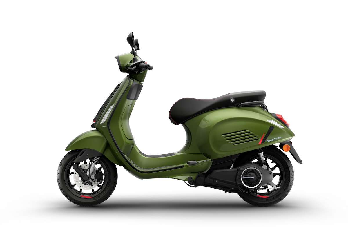 Vespa 2026 rinnova Primavera e Sprint S con più tecnologia