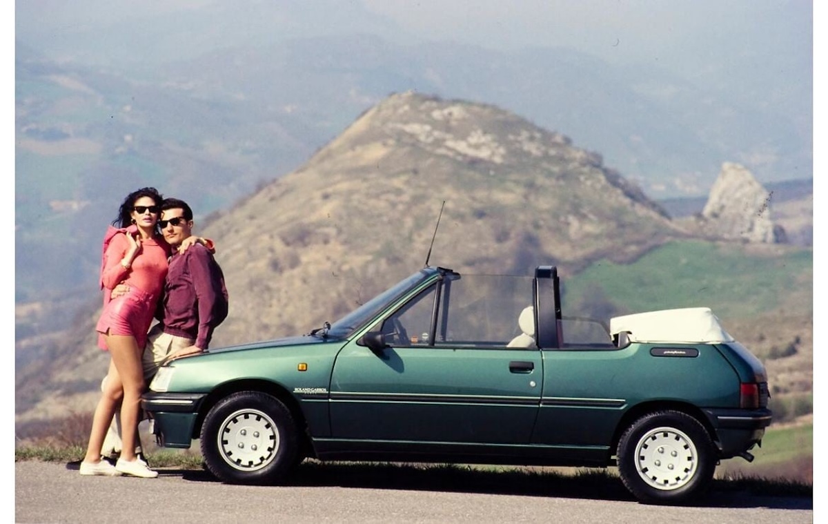 Peugeot 205 Cabriolet: perché è diventata un’icona degli anni 80