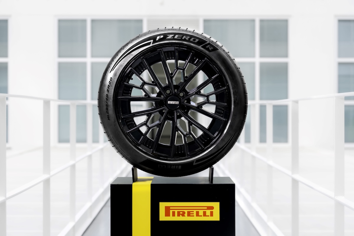 Pirelli porta P Zero R e Trofeo RS anche nel mercato ricambio