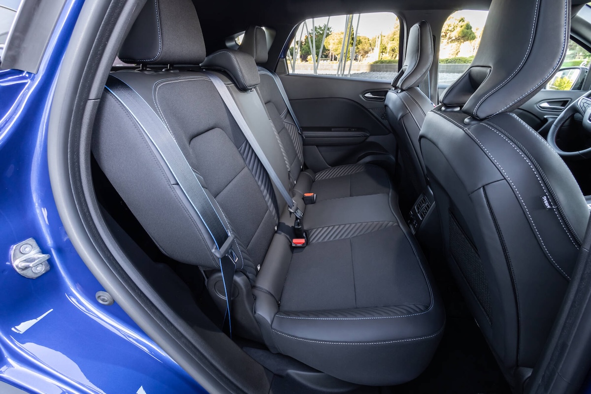 Renault Symbioz, Solarbay porta il tetto intelligente nel segmento C