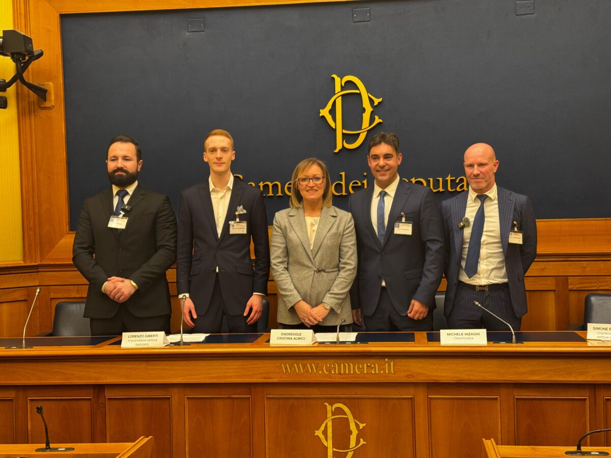 Rivoluzione digitale: il mercato tra incognite ed opportunità Rivoluzione digitale: il mercato tra incognite ed opportunità