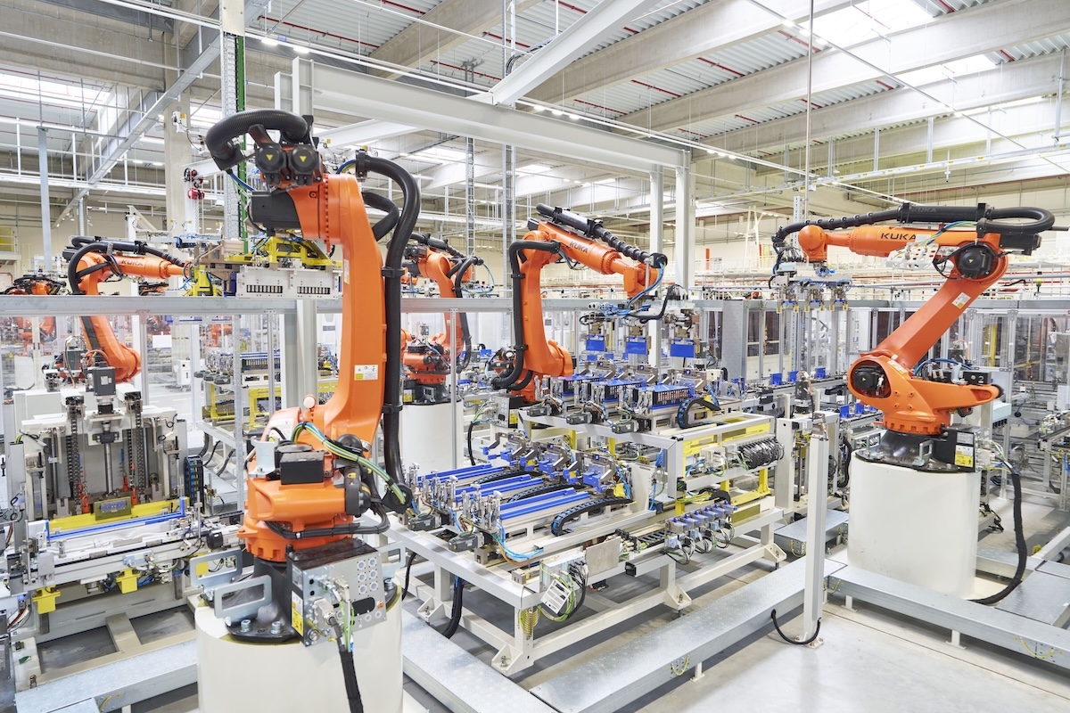 Skoda investe 205 milioni nelle batterie: svolta LFP e costi -30%