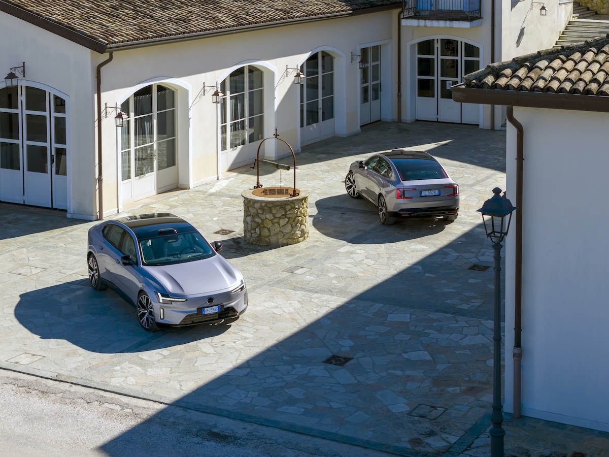 Nuova Volvo ES90, berlina elettrica premium da 700 km WLTP