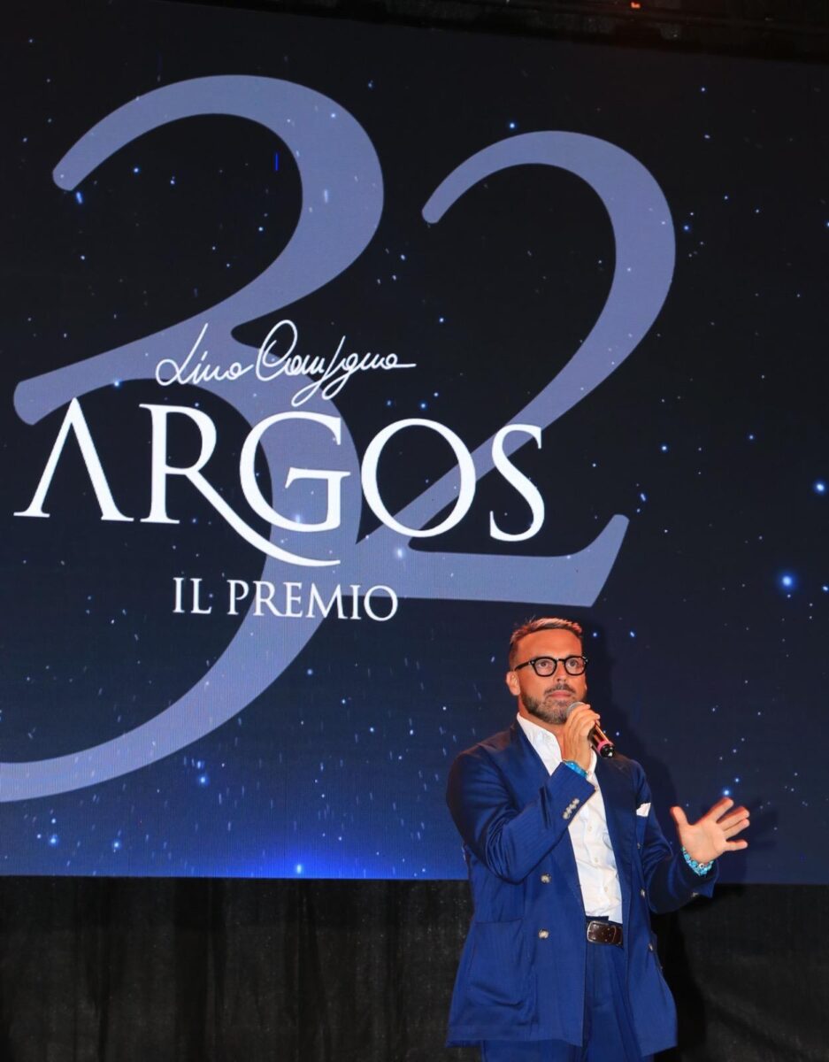 Francesco Fredella di RTL 102.5 diventa “Professore a contratto” dell’Università di Foggia Francesco Fredella di RTL 102.5 diventa “Professore a contratto” dell’Università di Foggia