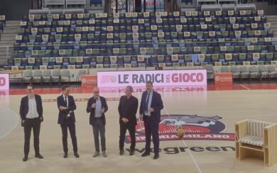 Filiera del legno e basket insieme per “Le Radici del Gioco” all’Allianz Cloud di Milano