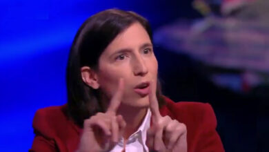 Schlein incalza Giuli sul film su Regeni escluso dai fondi pubblici: “Il ministro dica se dietro c’è stata una scelta politica”