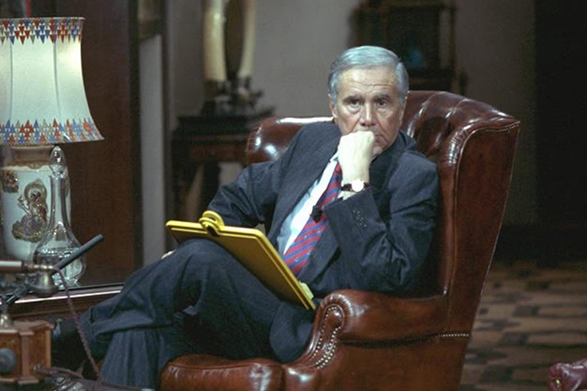 Programmi in TV stasera 2 marzo 2026: Alberto Angela a Versailles, Scherzi a parte, Quarta Repubblica e 4 Hotel