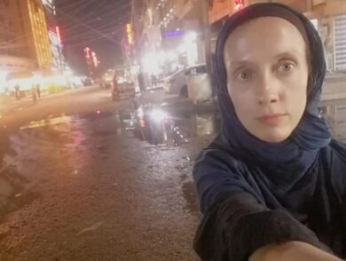 Chi è Shelly Kittleson, la giornalista americana rapita in Iraq: collabora anche con media italiani