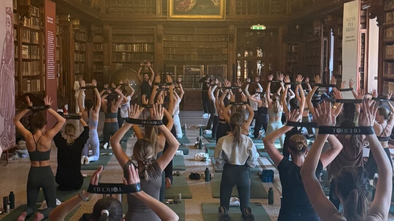 Milano, l’evento di dance cardio nelle sale della Braidense riaccende le polemiche social