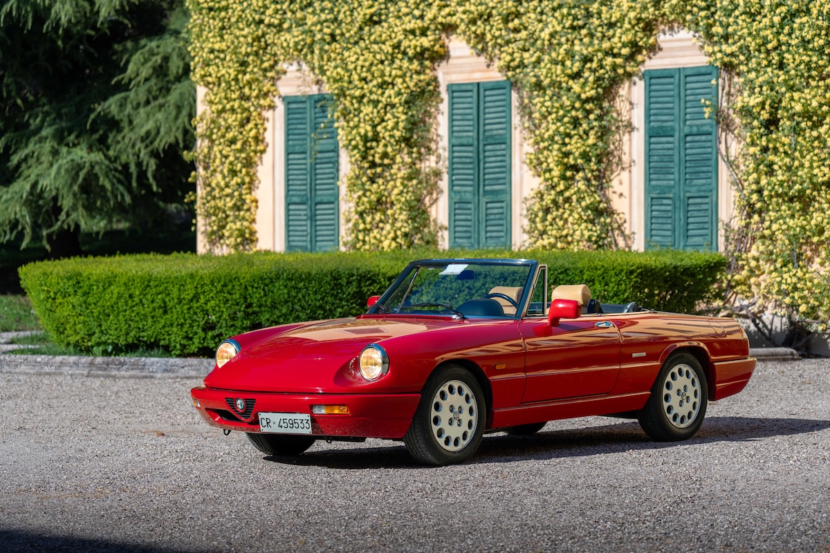 Alfa Romeo celebra il Duetto e punta sul business delle Classiche