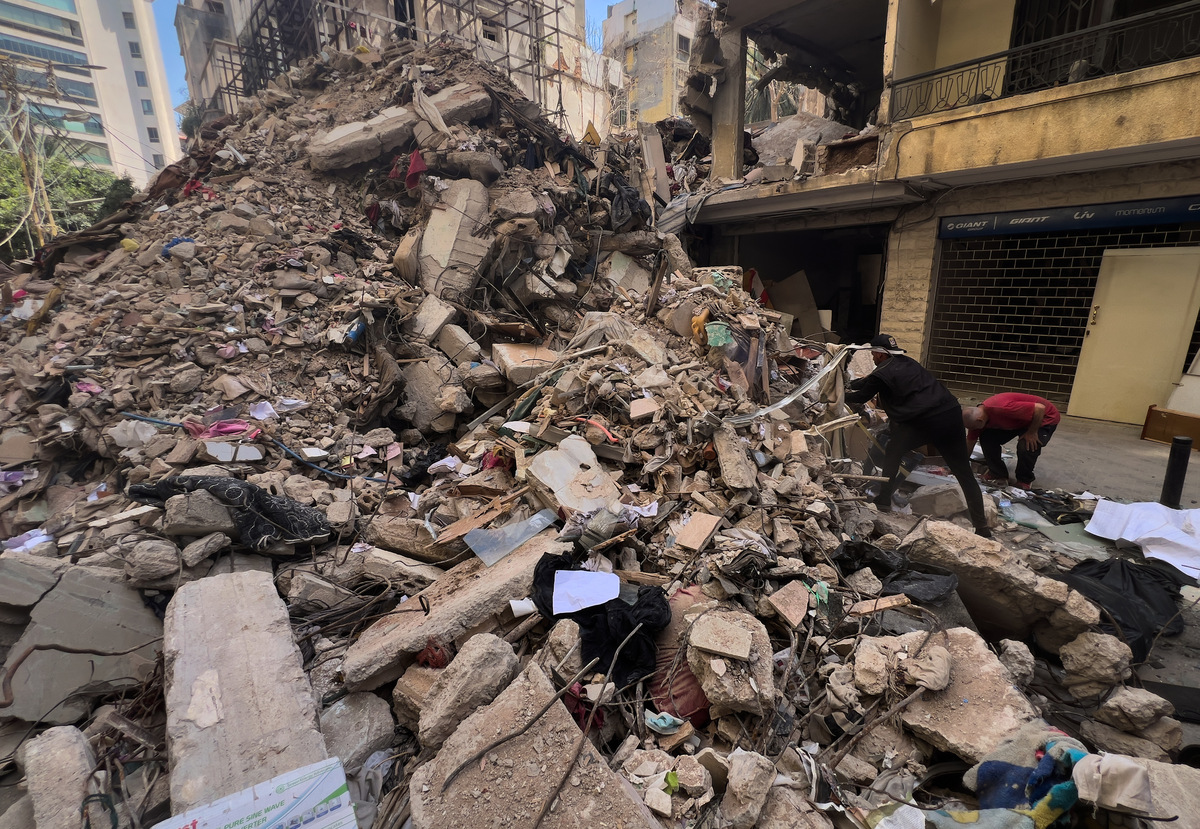 Israele, l’ultradestra alza il tiro. Smotrich: “Raderne al suolo altri edifici a Beirut” Israele, l’ultradestra alza il tiro. Smotrich: “Raderne al suolo altri edifici a Beirut”