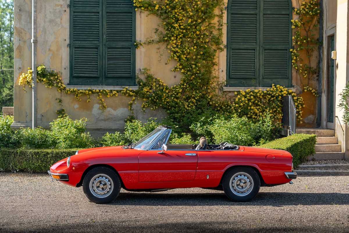 Alfa Romeo celebra il Duetto e punta sul business delle Classiche