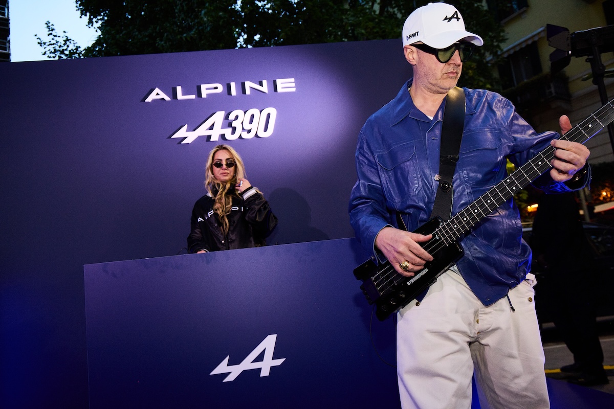 Milano Design Week, Alpine porta la A390 in anteprima italiana