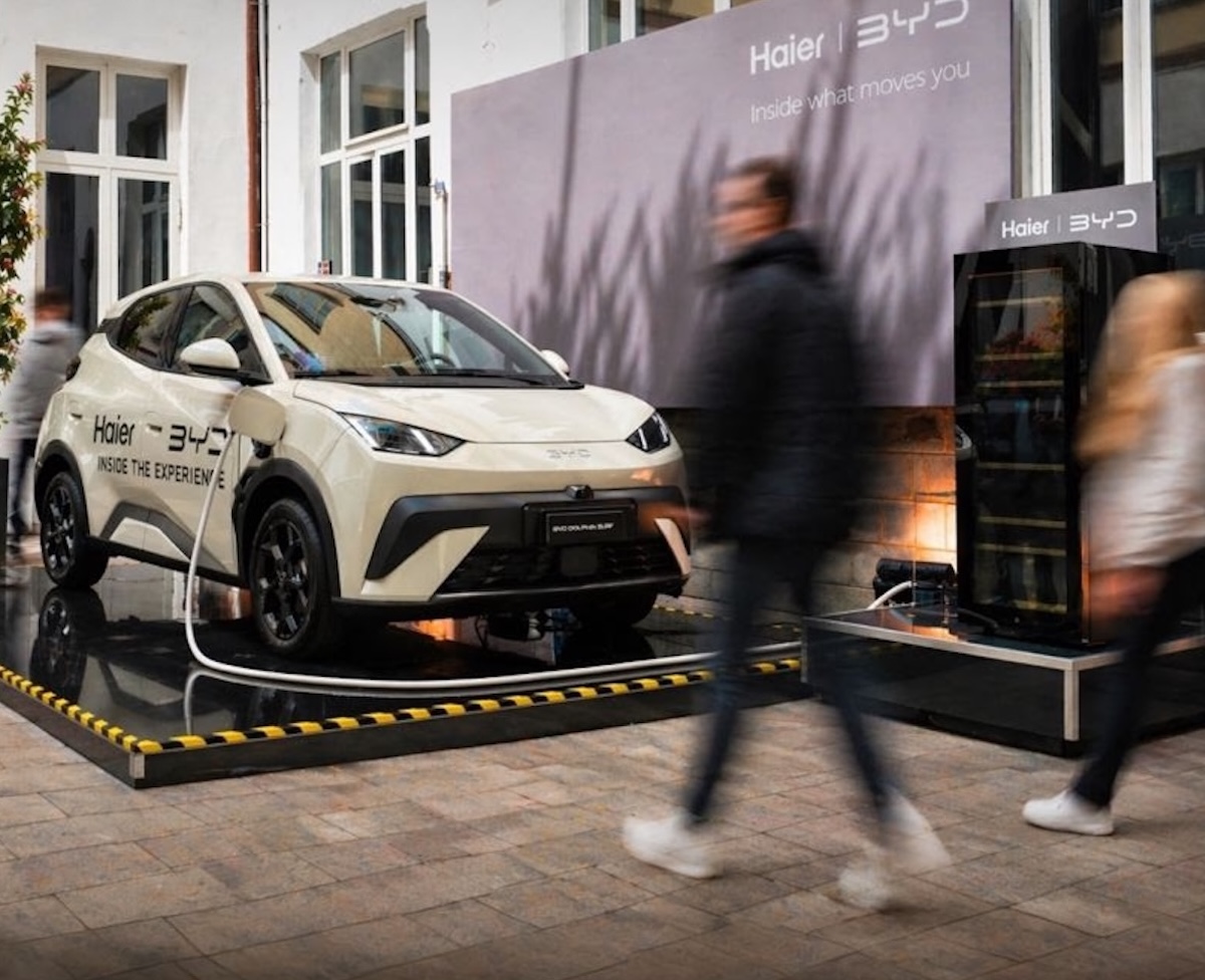 Milano Design Week, BYD usa l’ironia per spiegare l’elettricoDi Ludovica Irace Milano Design Week, BYD usa l’ironia per spiegare l’elettricoDi Ludovica Irace