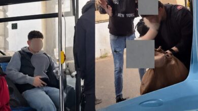 Donna difende il figlio e viene aggredita: presa a cinghiate in autobus