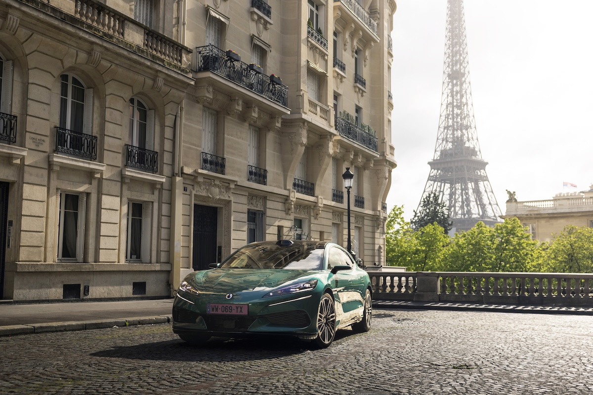 DENZA sbarca in Europa con Z9GT e D9 tra EV e super ibride