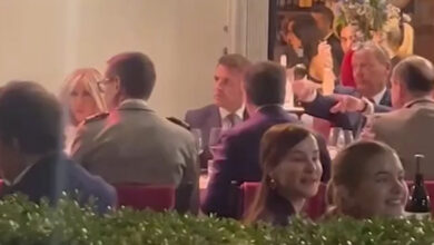 Macron a Roma, la tappa a sorpresa: cena con Brigitte in Piazza del Popolo