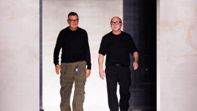 Manager/ D&G, Stefano Gabbana lascia la presidenza del gruppo, al suo posto Alfonso Dolce. La storia del fondatore della maison