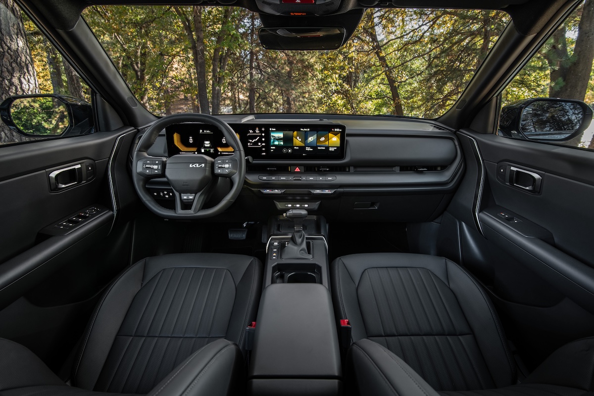 Kia Seltos 2027 debutta a New York con tre motorizzazioni