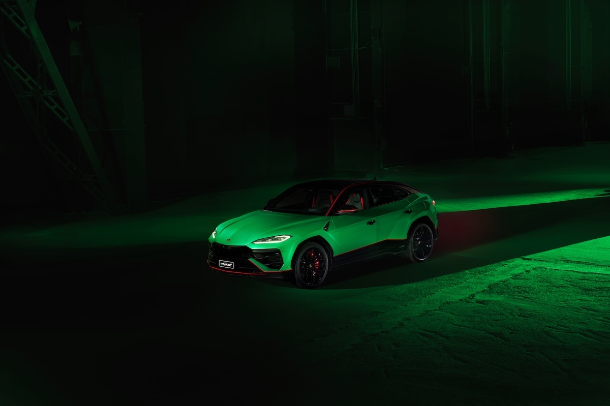 Alla Milano Design Week debutta la Urus SE Tettonero Capsule
