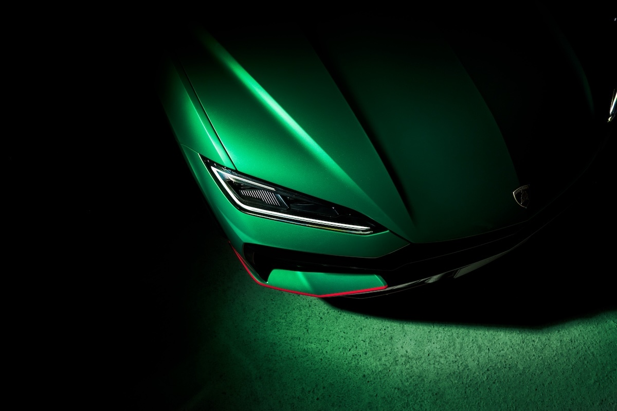 Alla Milano Design Week debutta la Urus SE Tettonero Capsule