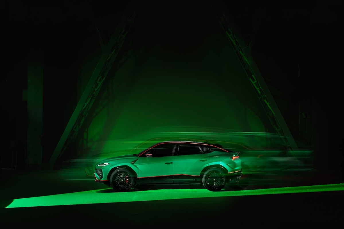 Alla Milano Design Week debutta la Urus SE Tettonero Capsule