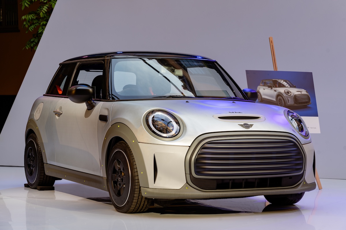 MINI porta Paul Smith alla Design Week e rilancia il design di marca