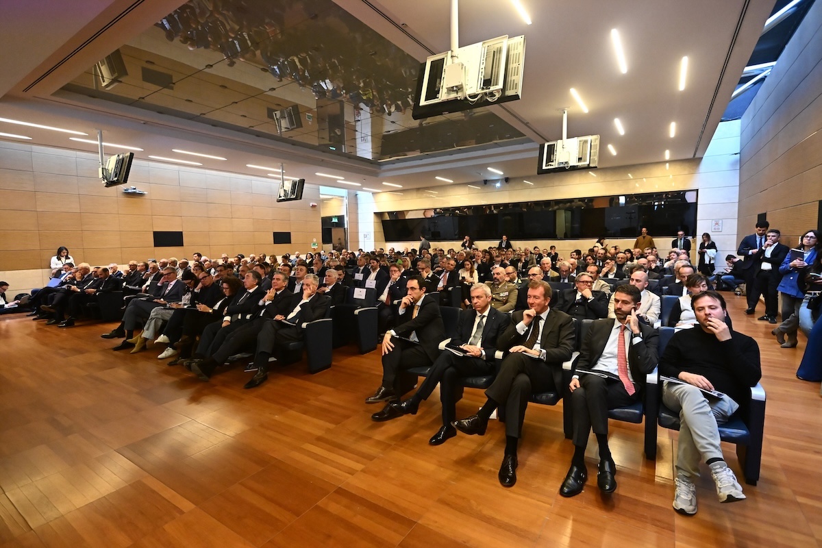 Non solo Ferrari e Lamborghini: la Motor Valley vale 347 miliardi