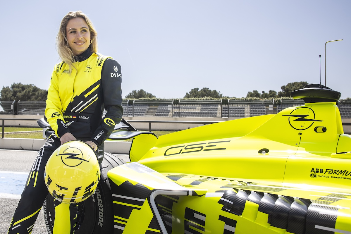 Opel Formula E, debutta la GSE 27FE da oltre 800 CV