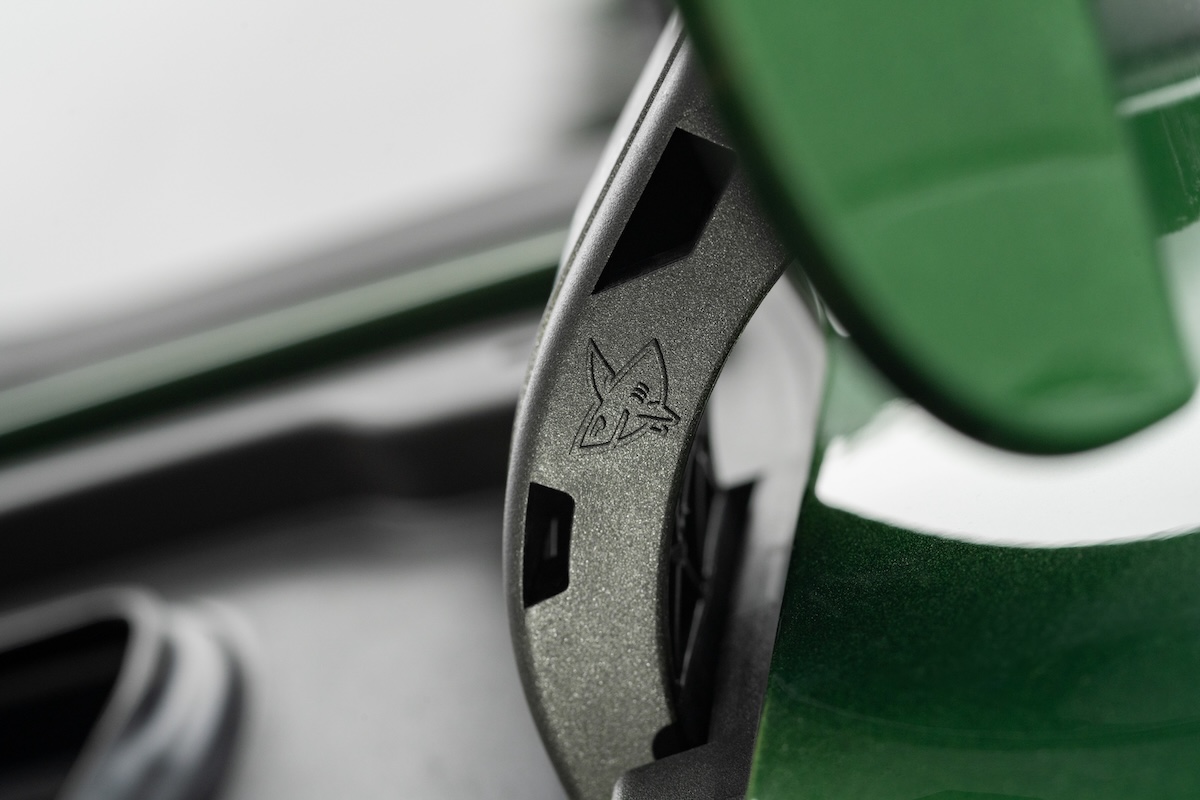 Opel Astra, gli squali segreti diventano firma di stile