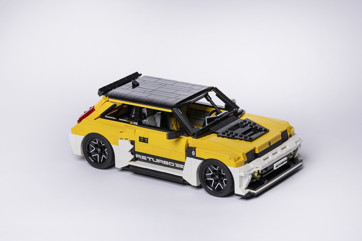 Renault 5 Turbo 3E diventa LEGO: servono 10mila voti