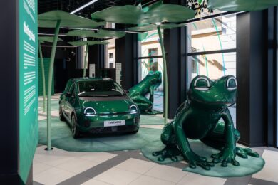 The Frog Is Back: Renault Twingo protagonista al Fuorisalone