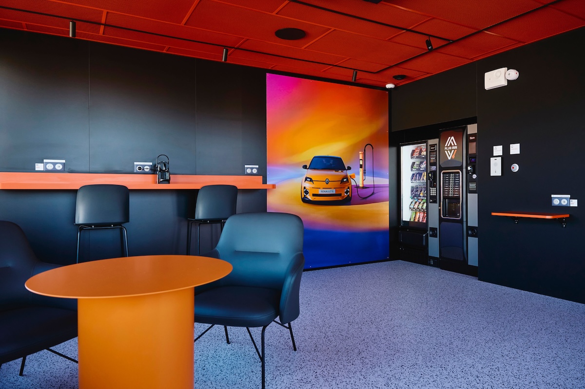 Renault Group lancia Plug Inn, nuovo brand per la ricarica EV