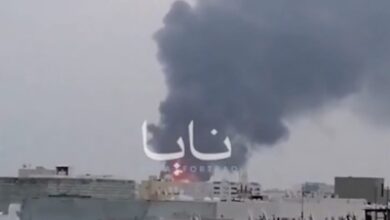 Iran, dramma carburante: in fiamme un deposito colpito dai raid
