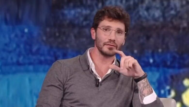 Stefano De Martino da Fazio: “Sanremo? Ho già un’idea”. Affari Tuoi si sposta a Milano