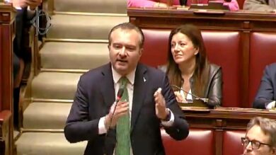 La Lega attacca l’Ue: “Paghiamo Putin ma non possiamo comprare gas”