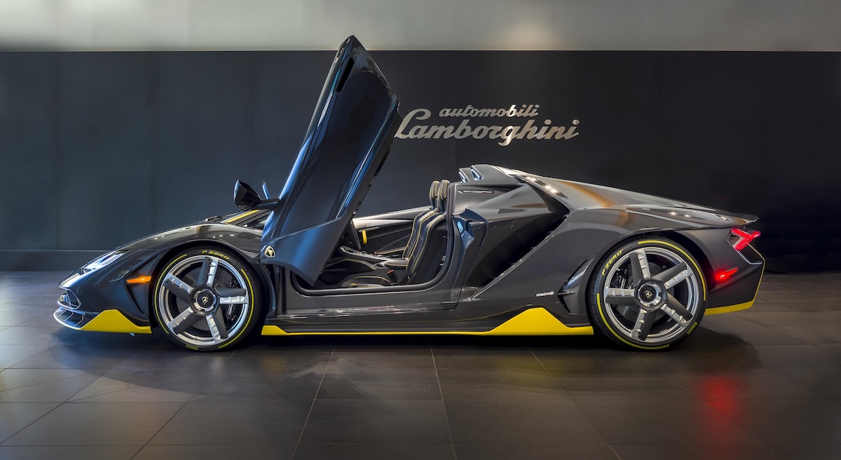 Lamborghini Few-Off Roadster, storia delle V12 aperte estreme