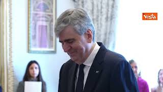Il nuovo ministro del turismo Gianmarco Mazzi presta giuramento al Quirinale