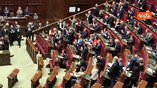 Opposizioni cantano ‘Bella Ciao’ prima del voto finale del Dl Sicurezza