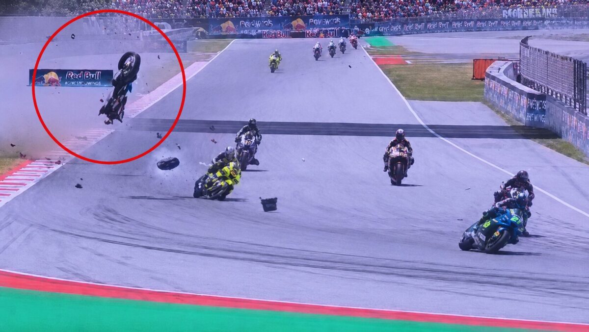 MotoGP, paura a Barcellona: Alex Marquez centra Acosta, il video dell’incidente