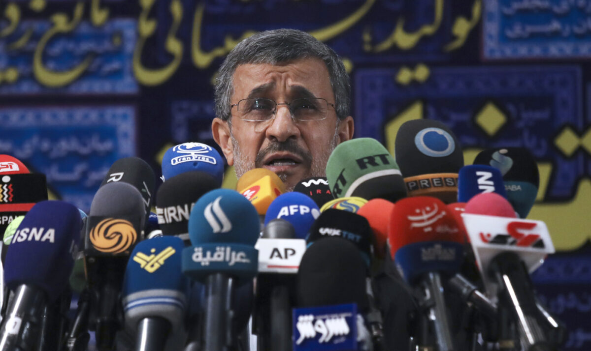 Chi è Ahmadinejad, ex presidente dell’Iran che Trump voleva nominare come guida Chi è Ahmadinejad, ex presidente dell’Iran che Trump voleva nominare come guida