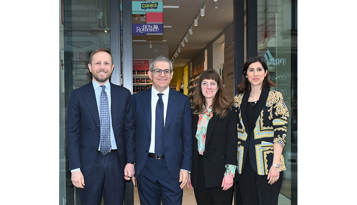 Mondadori Bookstore un nuovo spazio di cultura  a Milano