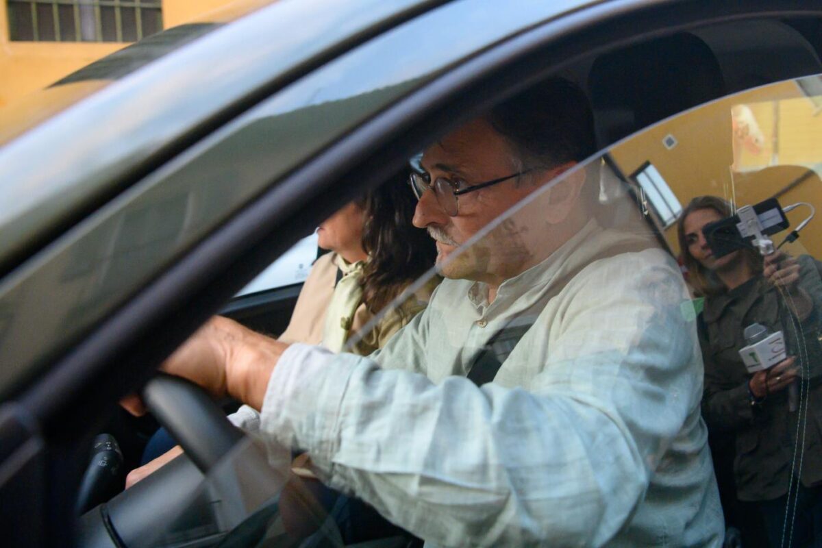 Garlasco, il padre di Sempio al Tg1: “Mio figlio è innocente, non ha ucciso Chiara Poggi” Garlasco, il padre di Sempio al Tg1: “Mio figlio è innocente, non ha ucciso Chiara Poggi”
