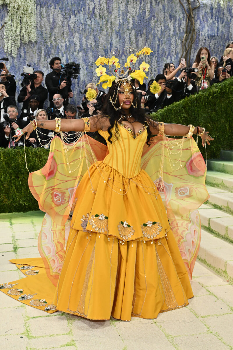 Met Gala 2026, dal “vecchio” Bad Bunny all’italiana Vittoria Ceretti: tutti i look più stravaganti delle star, top e flop