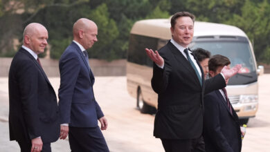 Elon Musk, Tim Cook, Larry Fink e a sorpresa anche Huang: ecco chi sono i top manager al seguito di Trump in Cina
