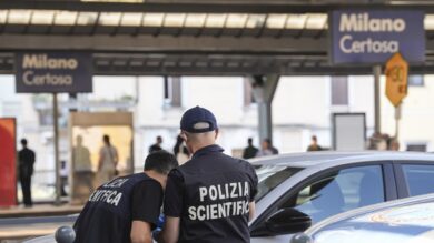 Milano Certosa, 22enne muore accoltellato. Il padre: “Ho riconosciuto l’aggressore, è il capo dell’MS13”