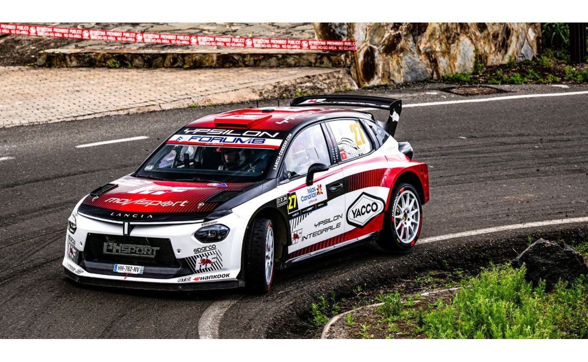 Lancia Ypsilon Rally2 al Rally Japan con Gryazin Lancia Ypsilon Rally2 al Rally Japan con Gryazin