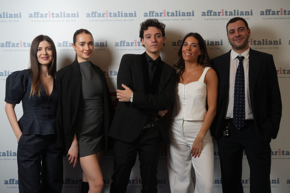 Affaritaliani festeggia 30 anni di informazione libera e indipendente: guarda tutte le foto della festa Affaritaliani festeggia 30 anni di informazione libera e indipendente: guarda tutte le foto della festa