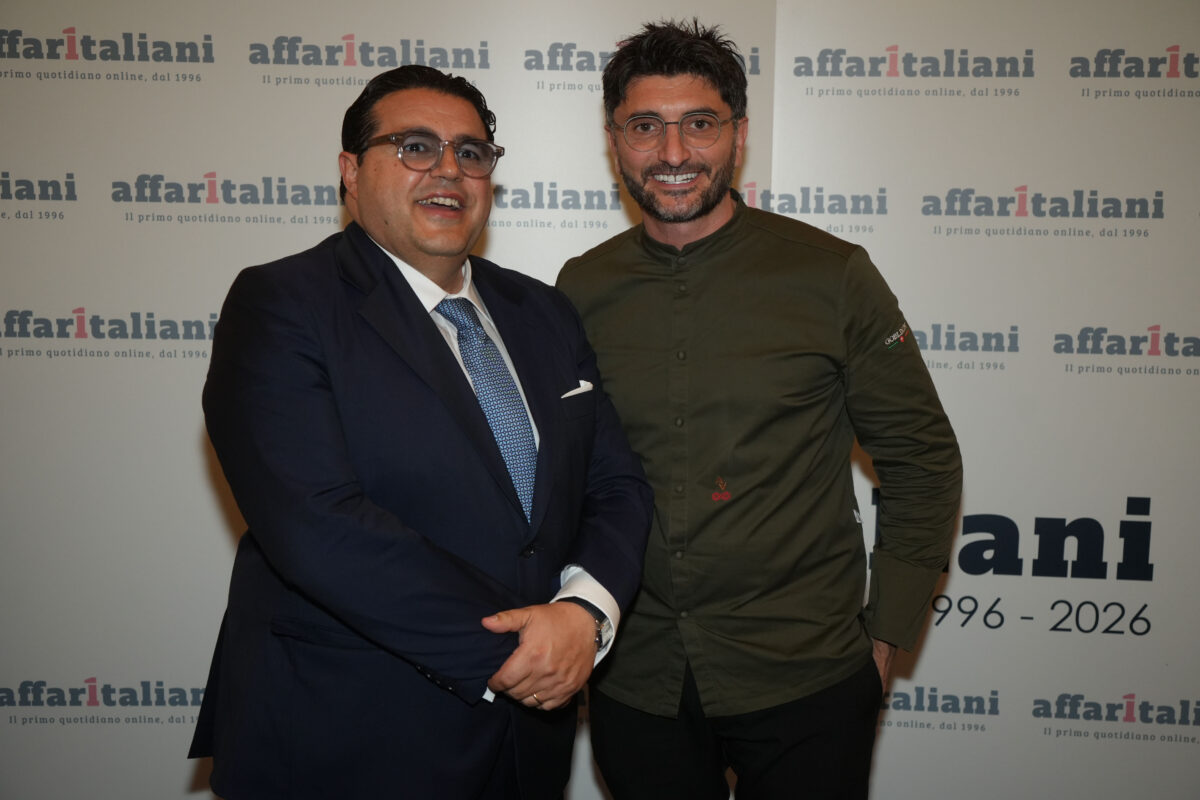 Affaritaliani festeggia 30 anni di informazione libera e indipendente: guarda tutte le foto della festa Affaritaliani festeggia 30 anni di informazione libera e indipendente: guarda tutte le foto della festa