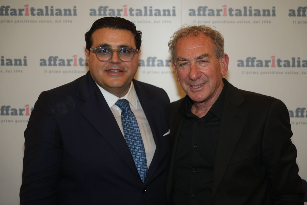 Affaritaliani festeggia 30 anni di informazione libera e indipendente: guarda tutte le foto della festa Affaritaliani festeggia 30 anni di informazione libera e indipendente: guarda tutte le foto della festa